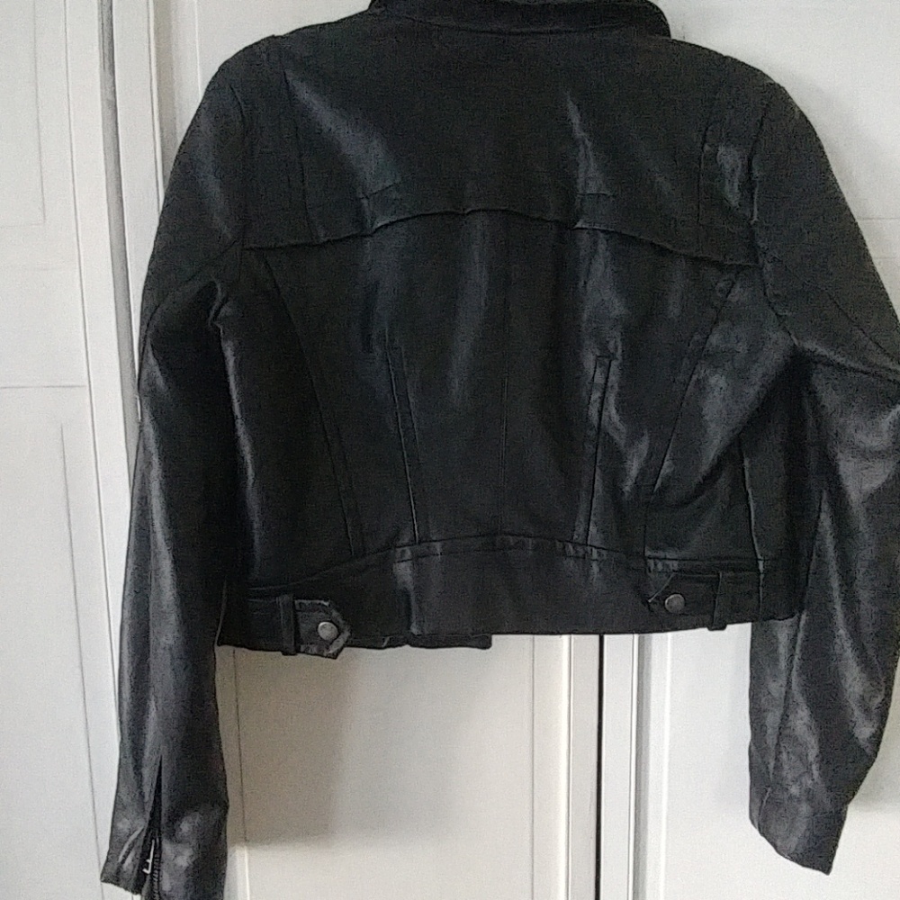 Jacket - Picture 4 of 4